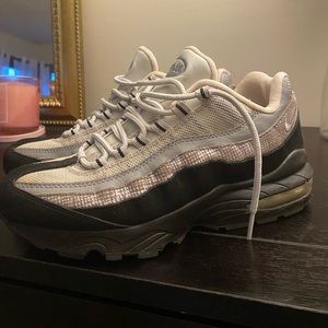 Air Max 95 size 7.5